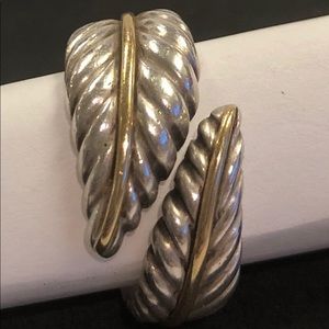 Rare Tiffany 18k gold and silver leaf ring